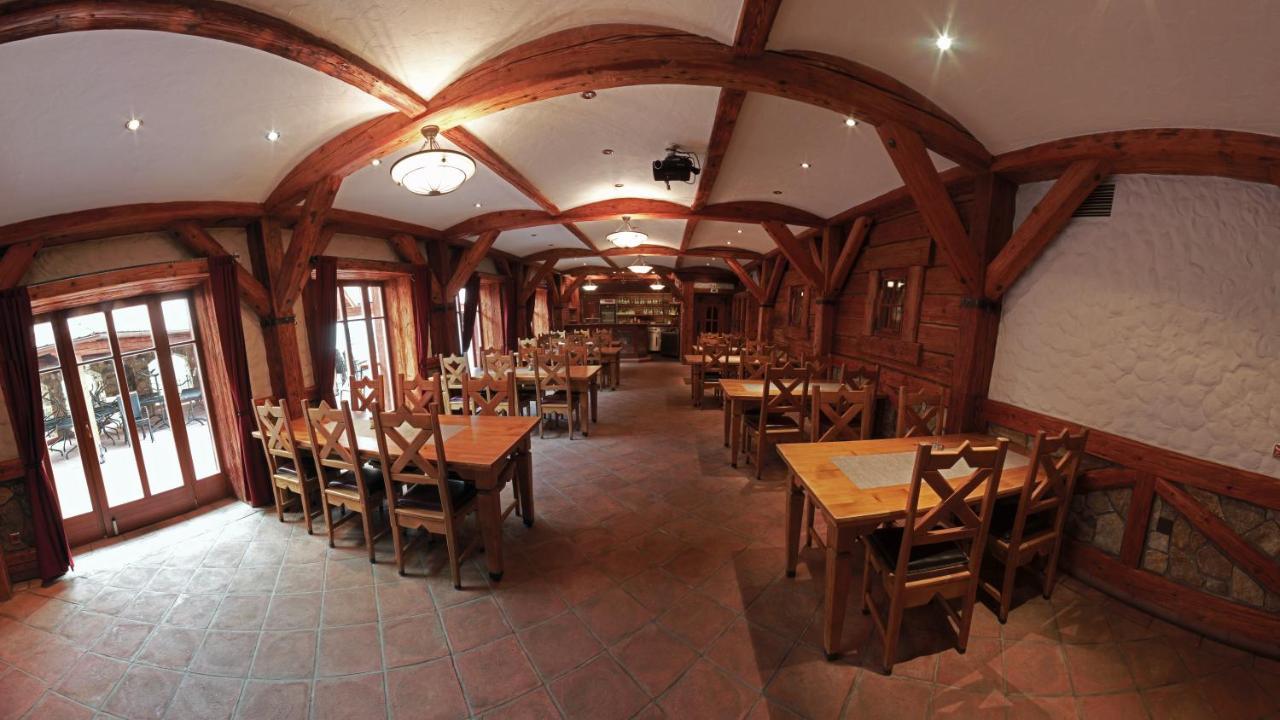 Katerain Hotel, Restaurace, Wellness Opava Ngoại thất bức ảnh